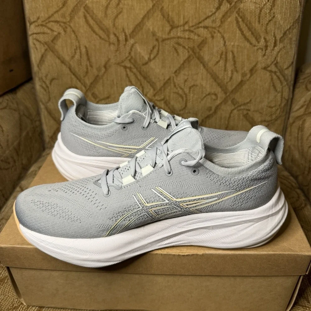 ASICS Gel-Nimbus 26 Shoes Women's 10.5 Grey Road Running Athletic Gym Sneakers